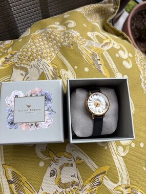 Olivia Burton Daisy watch